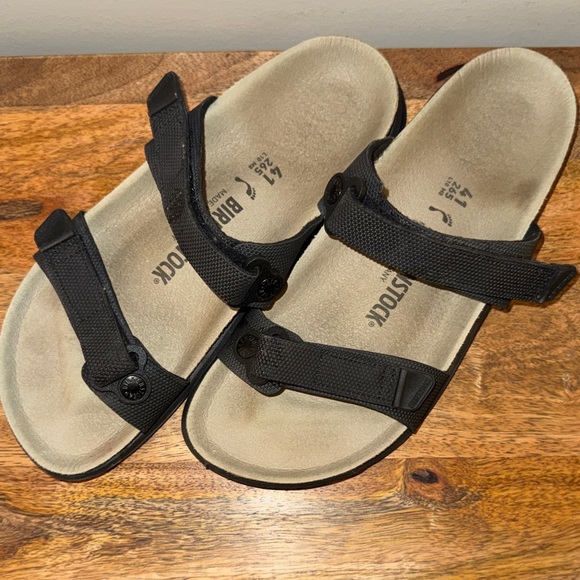 Birkenstock Shoes - Birkenstock Black Sandals with Adjustable Straps